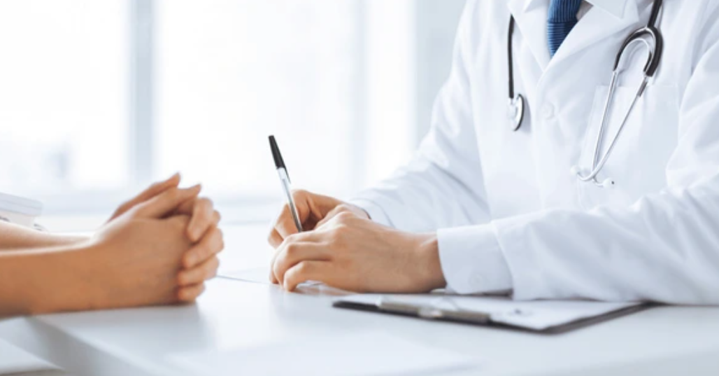 專家共識還具有學術權威性,它們經過了嚴格的審查和討論,可以作為臨床醫療行為的重要參考 專家共識還具有學術權威性,它們經過了嚴格的審查和討論,可以作為臨床醫療行為的重要參考