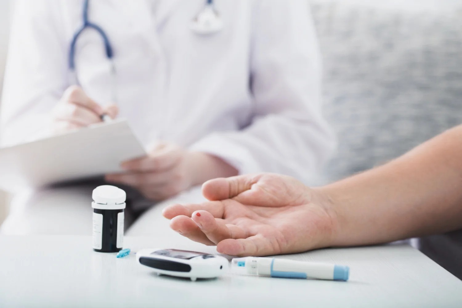 干細胞治療糖尿病,顯著降低急性并發(fā)癥的風險 干細胞治療糖尿病,顯著降低急性并發(fā)癥的風險