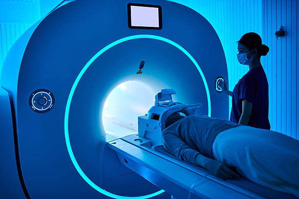 帕金森病分期體系全解析:從病理演變到精準醫療的進階之路 帕金森病分期體系全解析:從病理演變到精準醫療的進階之路