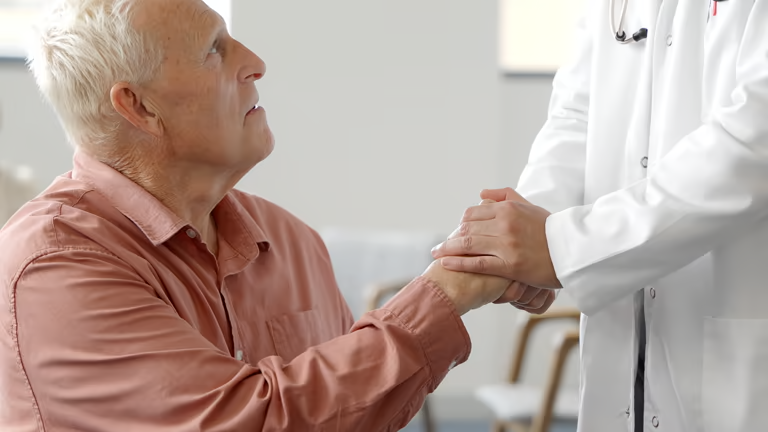 真相揭秘:FDA批準干細胞療法治療帕金森病了嗎?赴美治療是否合法? 真相揭秘:FDA批準干細胞療法治療帕金森病了嗎?赴美治療是否合法?